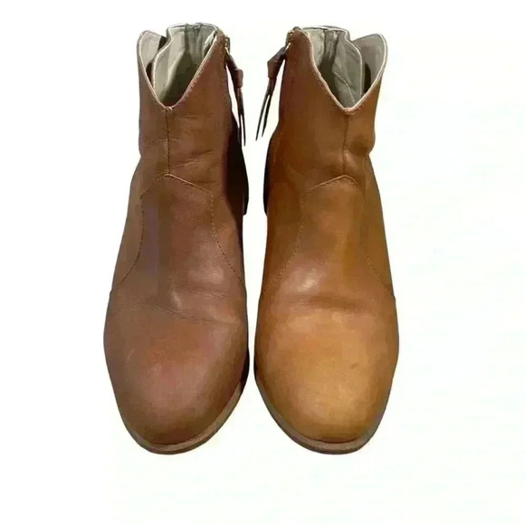 Boden Harper Camel Ankle Zip Booties boots - Picture 7 of 9